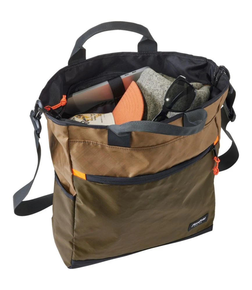 L.L.Bean Flowfold Crossbody Bag, Large II 6 L.L.Bean Flowfold Crossbody Bag, Large II - Image 4