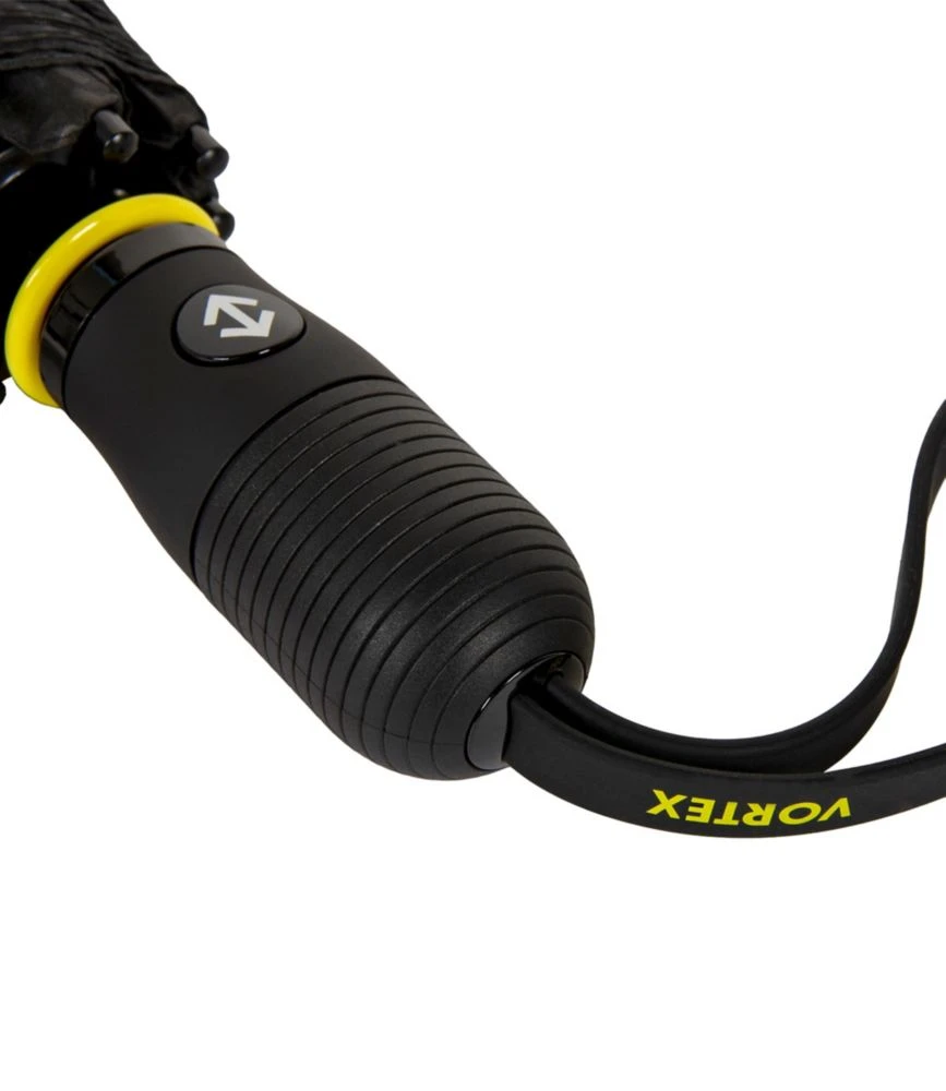 L.L.Bean ShedRain Vortex V2 Compact Umbrella 5 L.L.Bean ShedRain Vortex V2 Compact Umbrella - Image 3